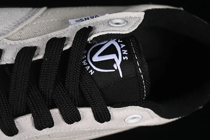 All categories Vans Vans series Vans Low Vans low-top Vans Rowan Skate Boarding Classic and versatile lightweight and comfortable professional skateboard shoes VN0A4TZCYB2